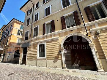 Appartamento Brescia [Q269LVRG]