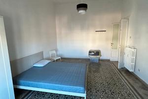 Stanze con balcone vista mare in centro