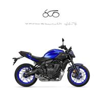 YAMAHA MT-07 .