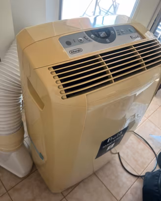Condizionatore portatile DeLonghi - 10500 BTU