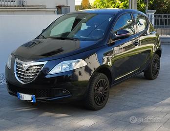 Lancia Ypsilon 2014 metano 5 porte