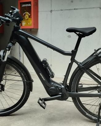 BICICLETTA ELETTRICA E-BIKE GIANT