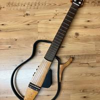 Chitarra Yamaha SILENT. Mod classica