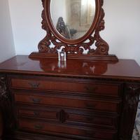 Camera da letto completa, come nuova. 