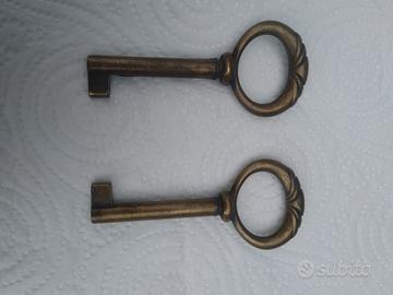 2 Chiavi nuove stile antico per mobili/