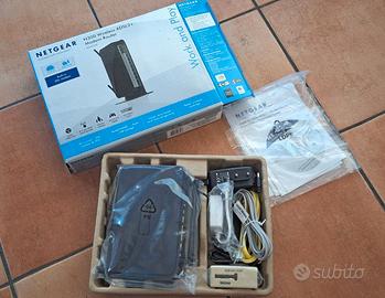 Modem Router ADSL2+ NetGear N300 Wireless