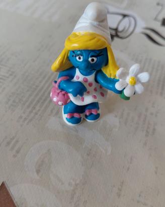 statuina di Puffetta prodotta da Schleich nel 1993