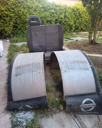 Sedile passeggero doppio e parafanghi Nissan Cabst