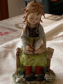 Statuina porcellana capodimonte