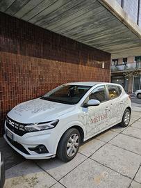 Dacia Sandero Bifuel GPL Autocarro N14 Posti