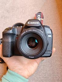 Fotocamera Canon 5d mark ii con 50mm f1.8 STM