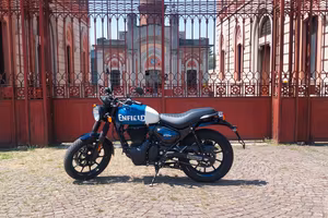 Royal Enfield 350 HNTR