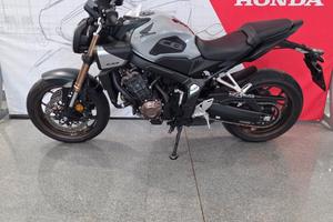 Honda CB 650 R E-Clutch