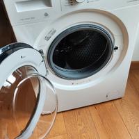 Lavatrice carica frontale 8 kg come nuova