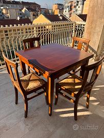 Tavolo fratino allungabile e 4 sedie