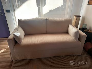Divano Ikea - HYLTARP