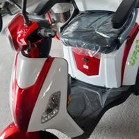 Scooter elettrico tre ruote ufo 3