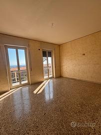 Appartamento via nizzeti zona tazza d'oro