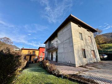 CASA INDIPENDENTE A ALBINO