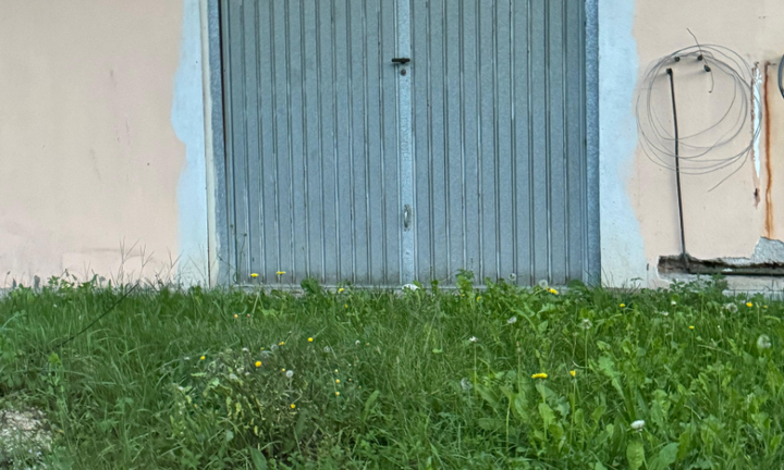 Casa indipendente con terreno