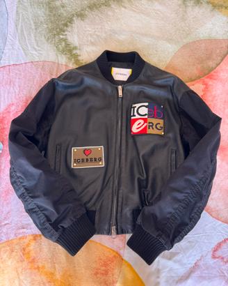 Bomber Iceberg