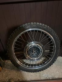 Michelin anakee wild 90/90 21