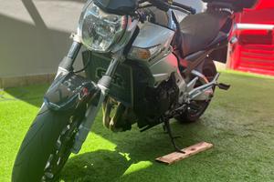 Suzuki Gsr 600