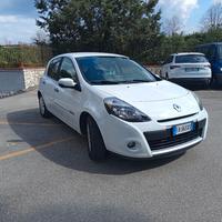 Renault Clio 1200 GPL casa madre 