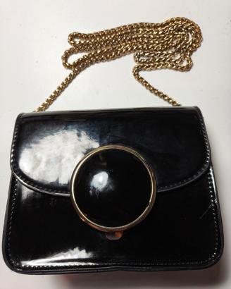 Piccola borsa nera vernice 