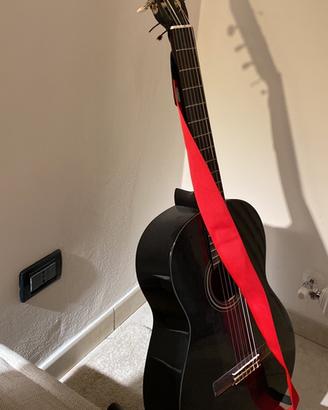 Chitarra classica  Yamaha nera