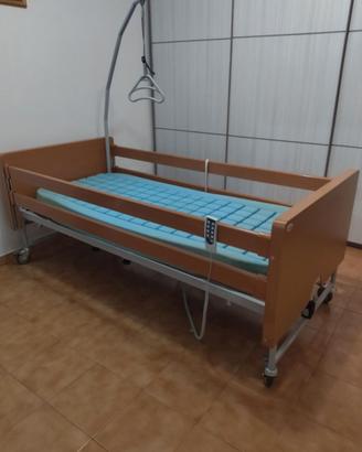 letto ortopedico per anziani e disabili