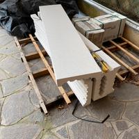 Coprimuro in cemento bianco