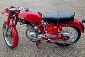 Benelli 125 Leoncino 