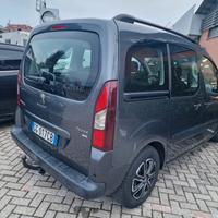 Peugeot Partner Tepee 1.6 HDi 115CV Outdoor