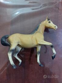 Cavallo giocattolo 