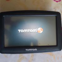 navigatore satellitare tom tom
