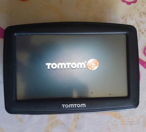 navigatore satellitare tom tom