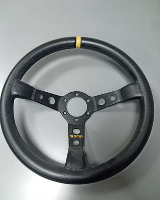 Volante sportivo Momo 3 razze pelle nera – racing