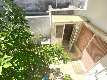 CASA INDIPENDENTE A MESAGNE