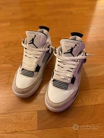 Air Jordan 4 Retro Military Black