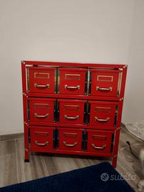 Mobile Speziale rosso