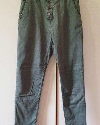 Pantaloni donna