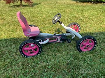 Auto a pedali BERG Karting per bambini e ragazzi.