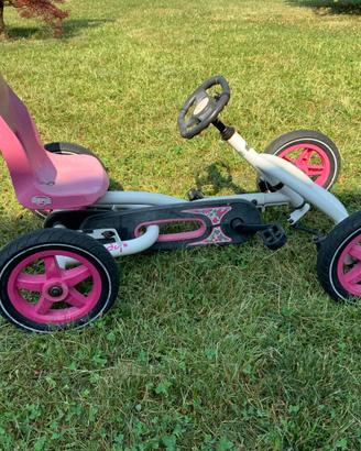 Auto a pedali BERG Karting per bambini e ragazzi.