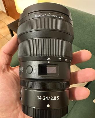 Nikon 14-24 2.8 s