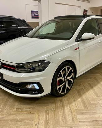 VOLKSWAGEN POLO TSI GTI 200CV TETTO APRIBILE