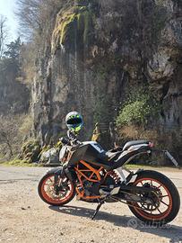 KTM DUKE 390 ABS