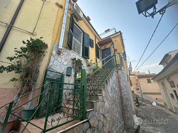 2 LOCALI A TREBISACCE