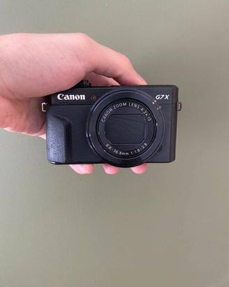 Canon G7X Mark II