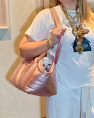 la borsa trasportino per il chihuahua colore rosa 
